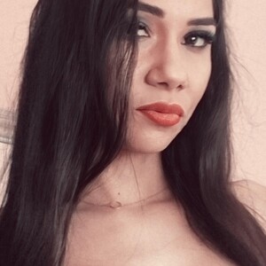 Sara_joy Young webcam from Romania