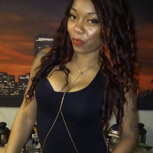 Mariahhoney2k Ebony webcam from United States