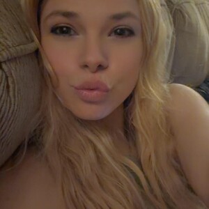 Octoriolex Teen webcam from United States