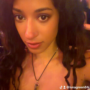 SunnySide_X live cam video preview